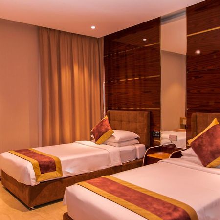 City Park Hotel Apartments Маскат Екстер'єр фото
