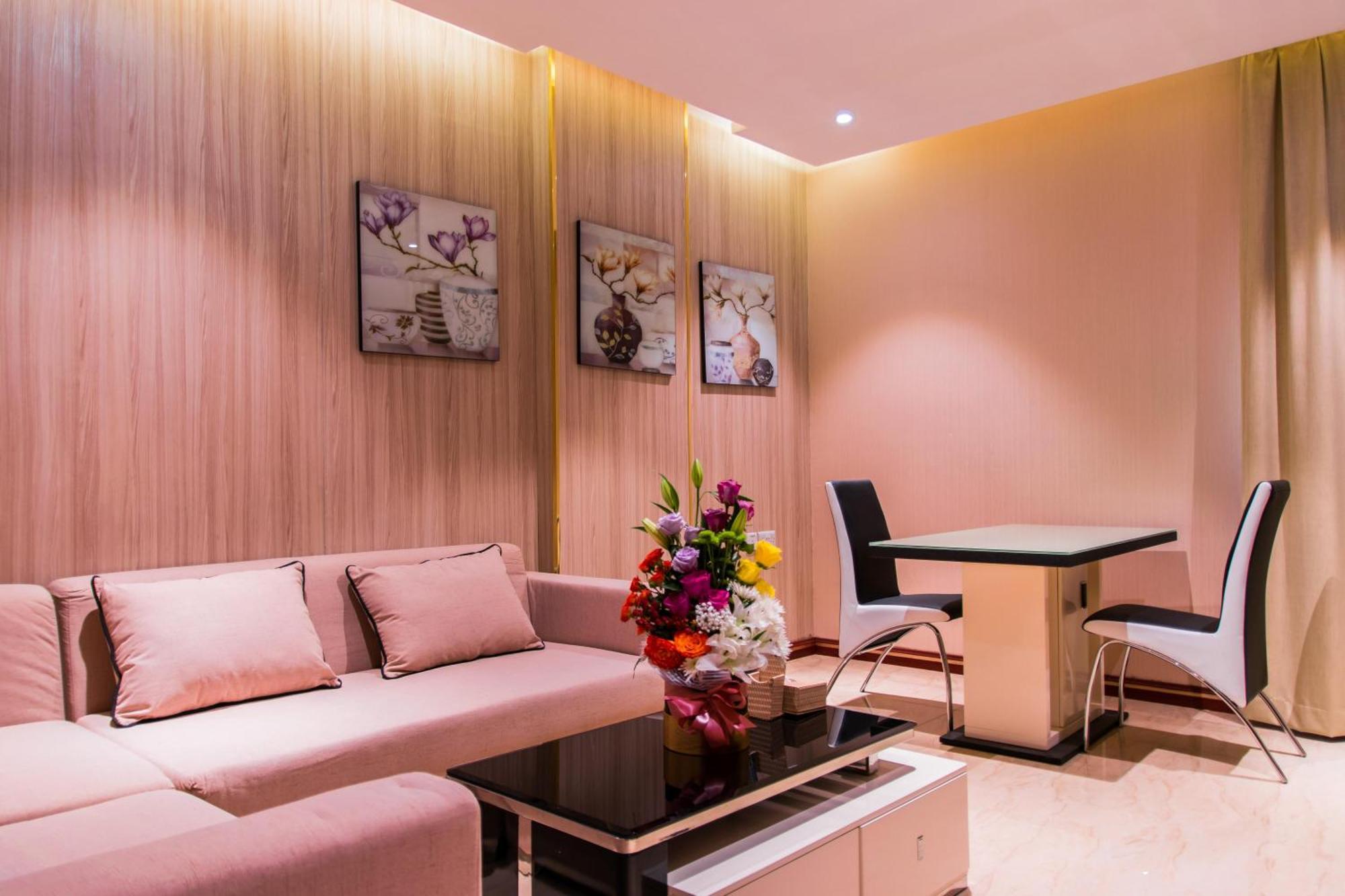 City Park Hotel Apartments Маскат Екстер'єр фото