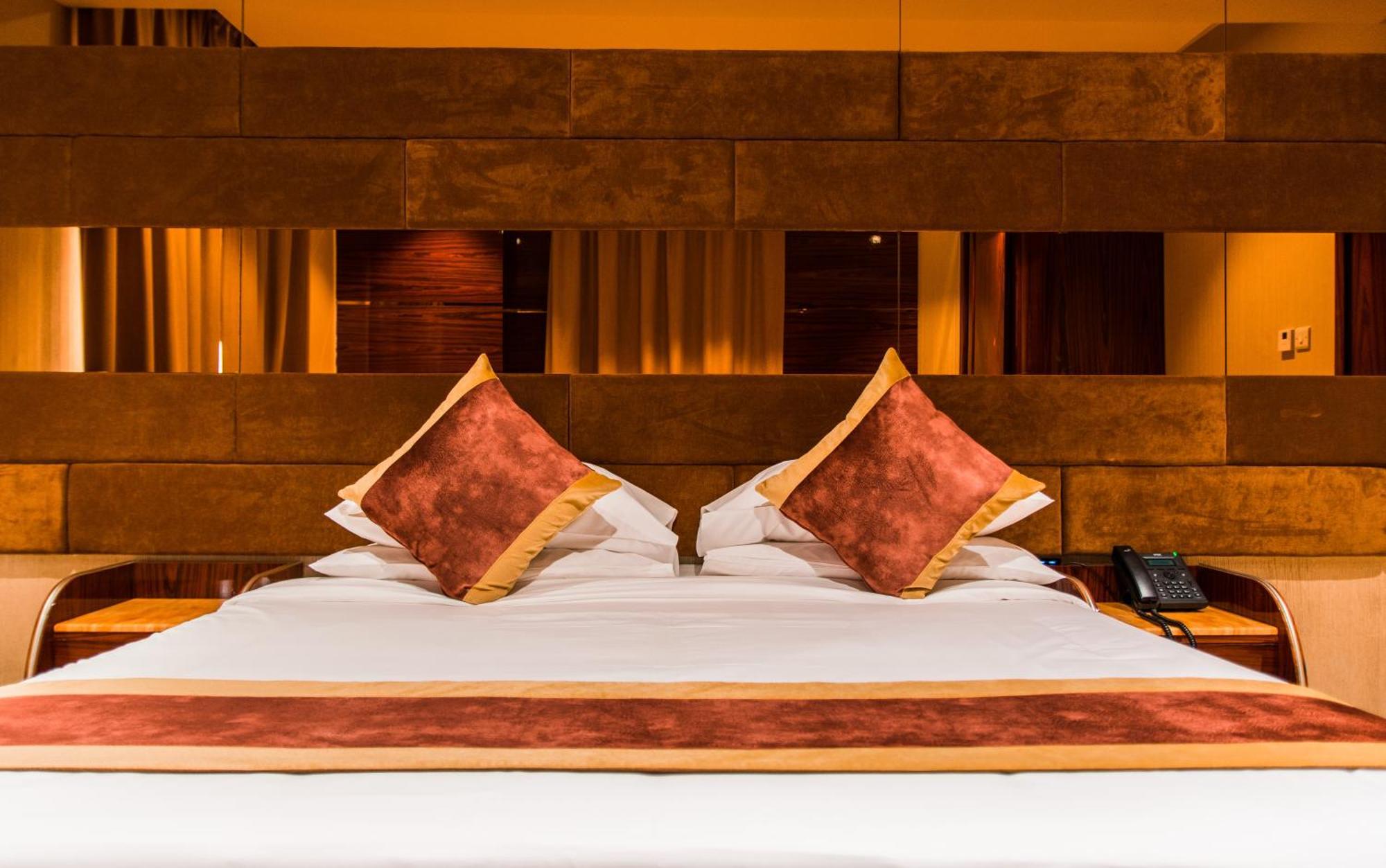 City Park Hotel Apartments Маскат Екстер'єр фото
