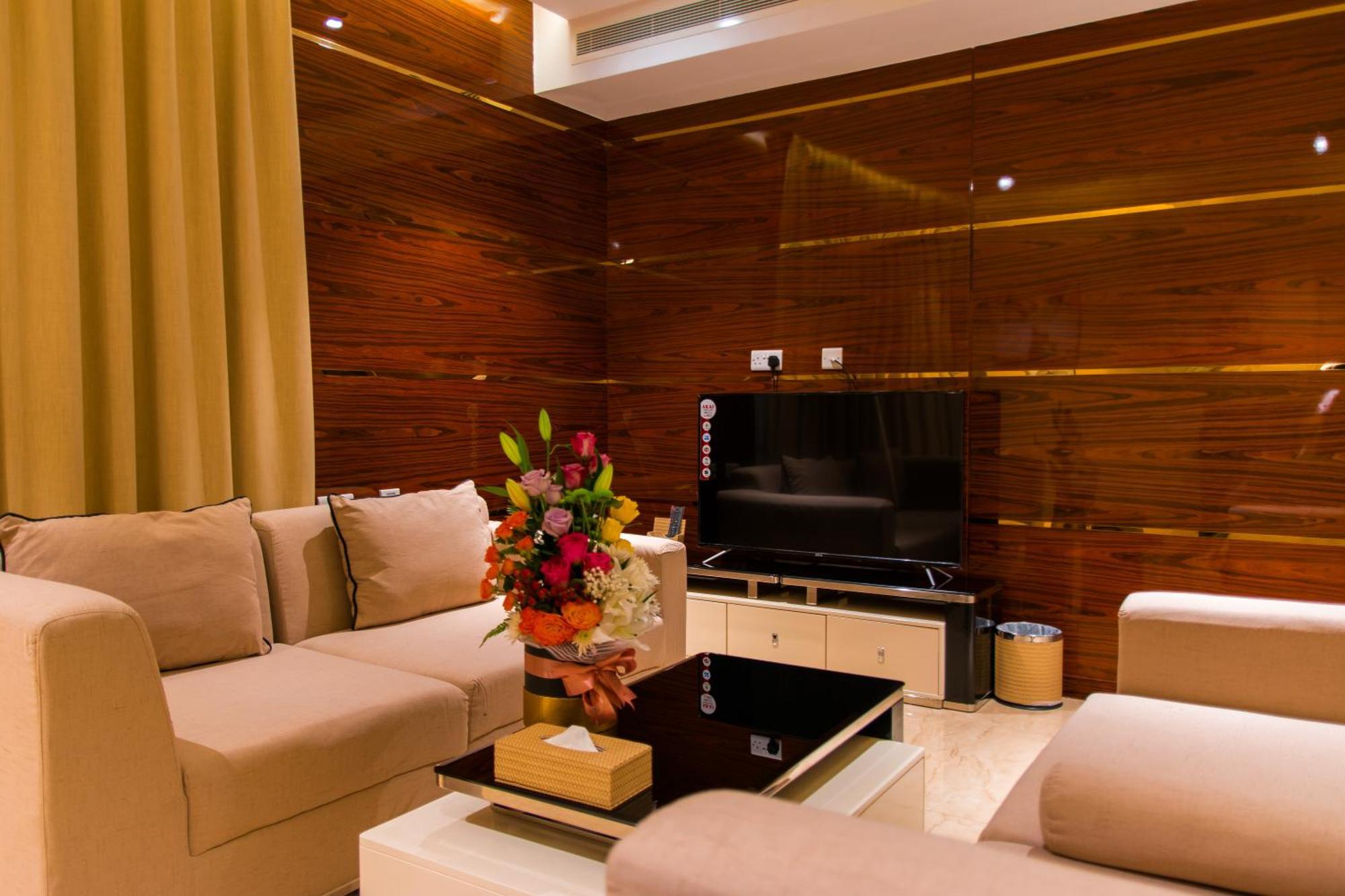 City Park Hotel Apartments Маскат Екстер'єр фото